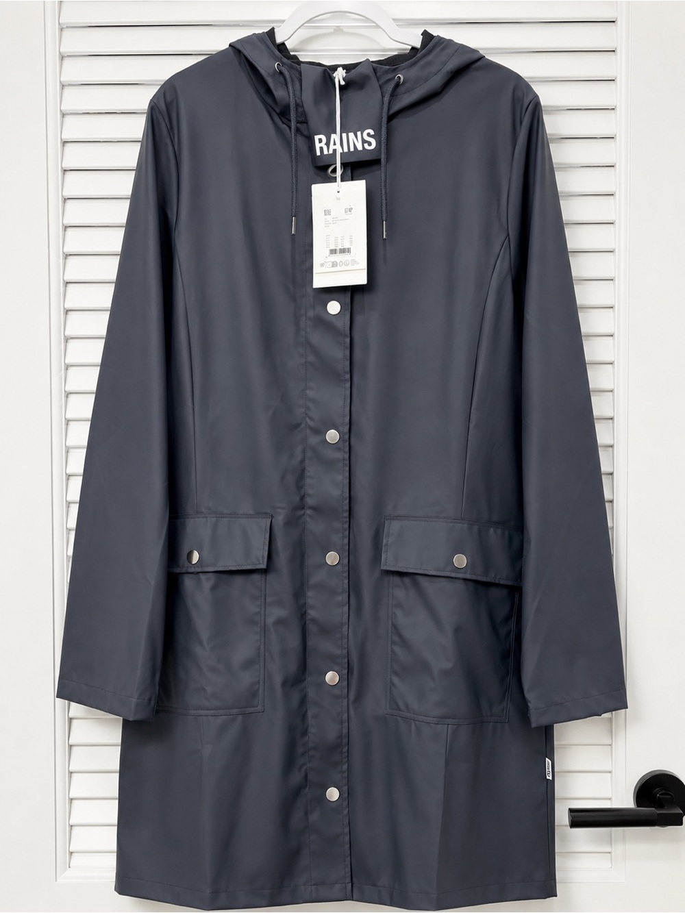 RAINS Curve W Jacket W3 Navy Waterproof Rain Jacket Coat Size Large NWT Unisex